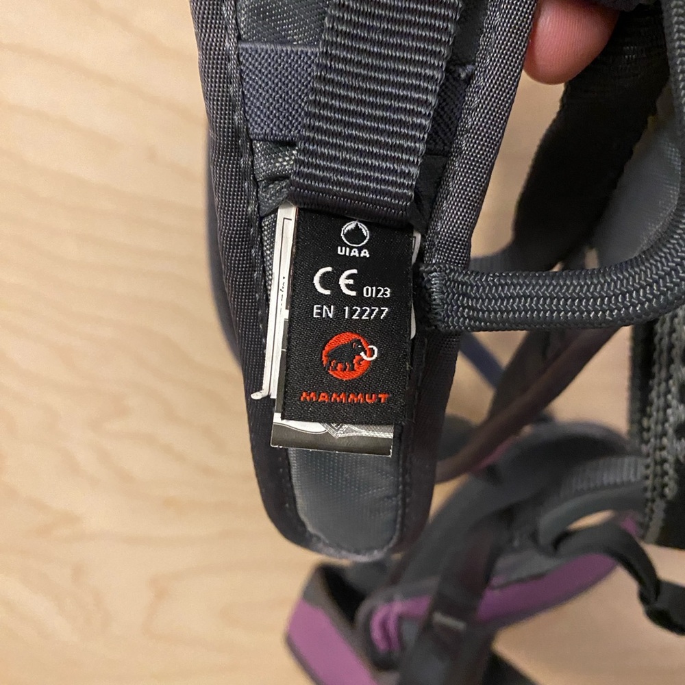 Mammut Women Ophir 3 Slide Climbing Harness in Purple and Gray Size Medium - Picture 5 of 5